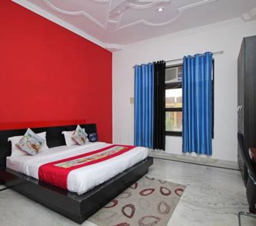 OYO 9076 Absin Hospitality 2