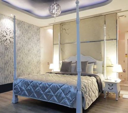 Vogue Boutique Motel