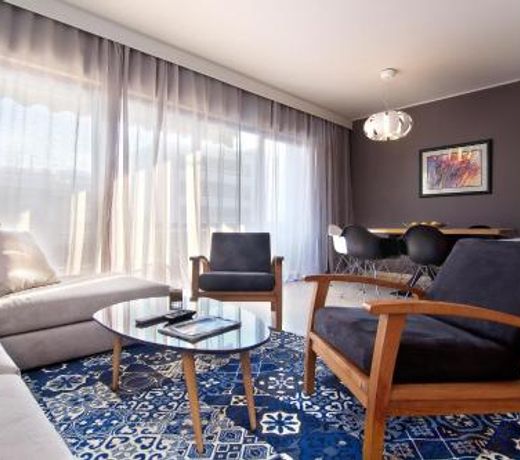 Central Apartment