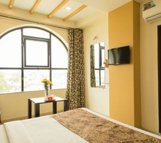 OYO 2493 Hotel K P Inn