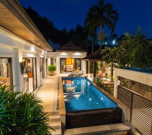 Tulip Pool Villa