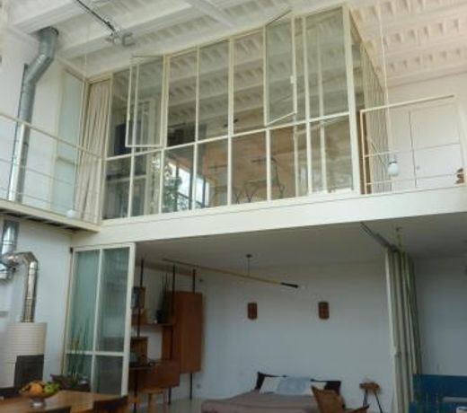 Grand Loft EM33