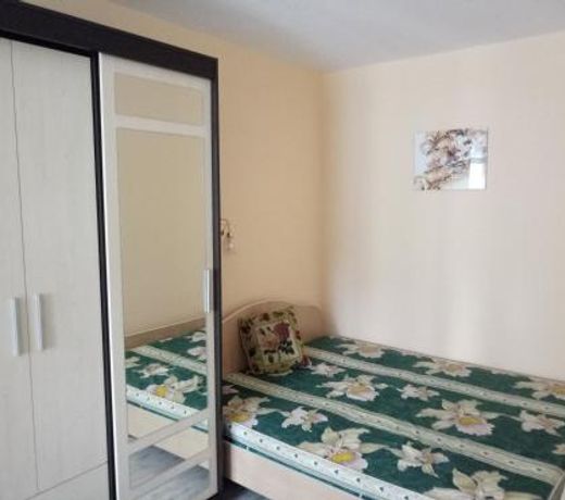 Apartment on Tokareva, 24