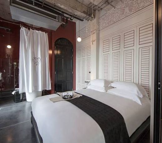 Amdaeng Bangkok Riverside Hotel - SHA Plus Certified