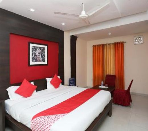 OYO 3201 Hotel Jhankar