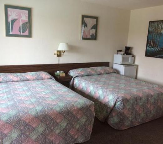 Crystal Sands Motel