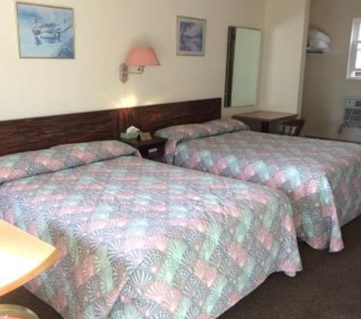 Crystal Sands Motel