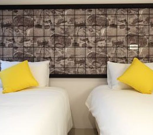 Compass Inn