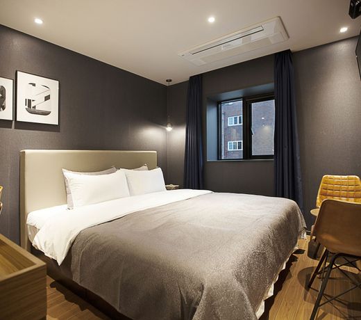 Brown Dot Hotel Masan
