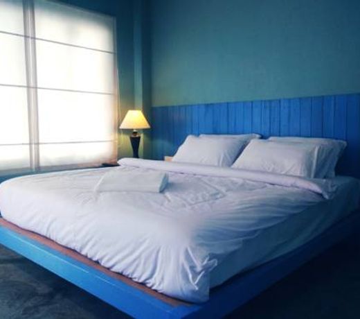OYO 929 100 Boutique Hotel