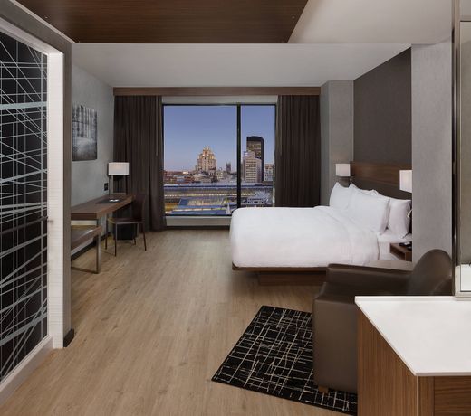 AC Hotel by Marriott Montreal Downtown