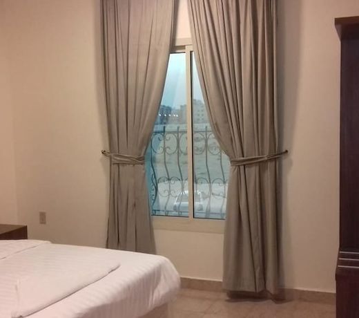 Danar Hotel Apartments 5