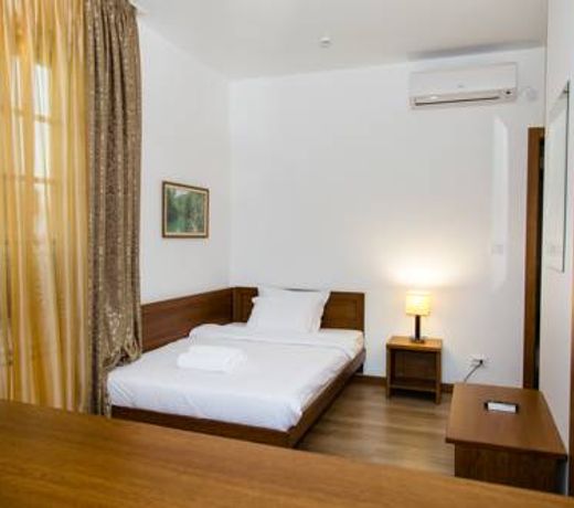 Family Hotel Perla