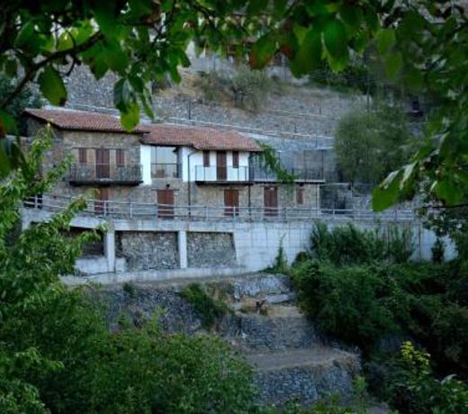 Arhontiko Askas Mansion