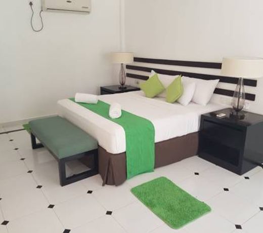Eighth Wonder Resort