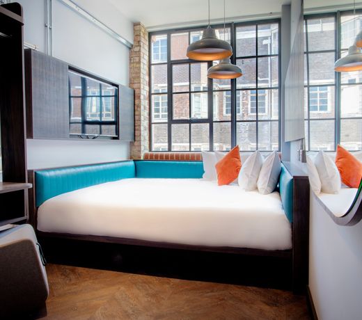 New Road Hotel