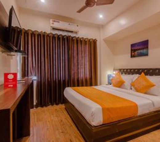 OYO 10056 Hotel Fortune Elite