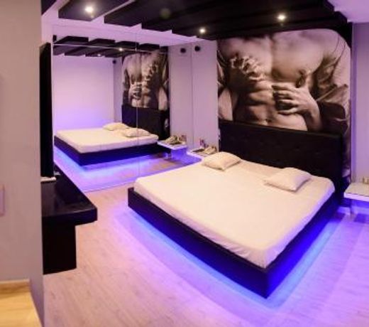 Orei Private Suites "Adult Only"