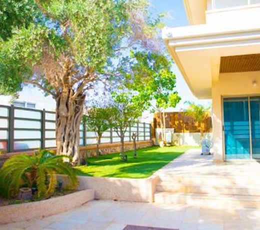 Villa Pomela Heated Pool By Sun And View