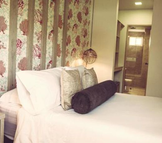 Hotel Isla Bonita