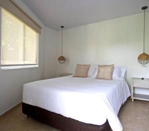 Hotel Isla Bonita