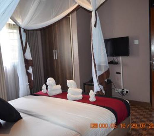 Saffron Beach Bistro & cottages