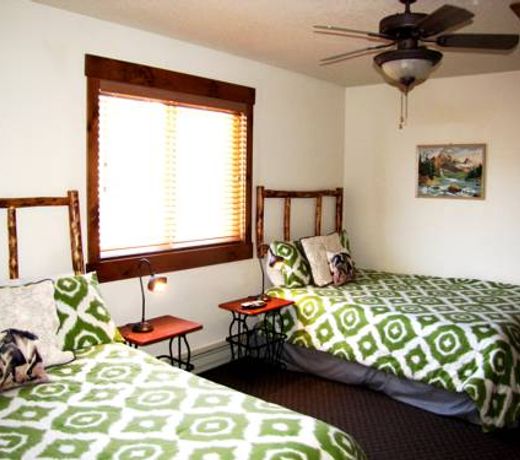 The Historic Rapids Lodge