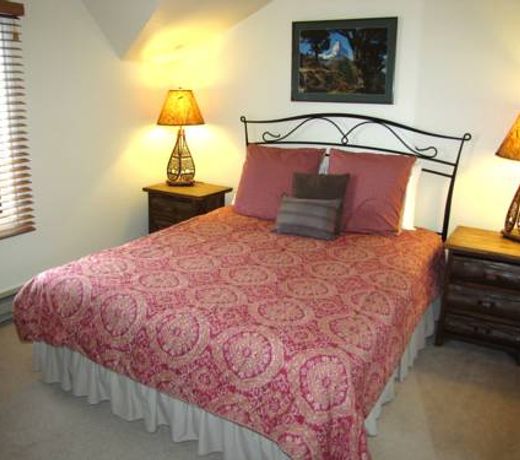The Historic Rapids Lodge