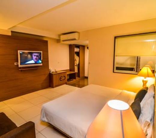 El Cavana Bandung