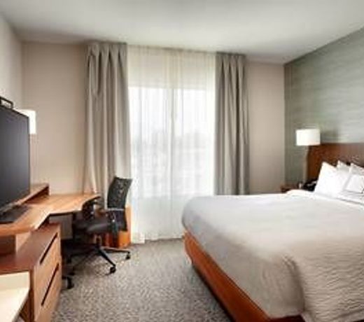 Fairfield Inn & Suites by Marriott Springfield North