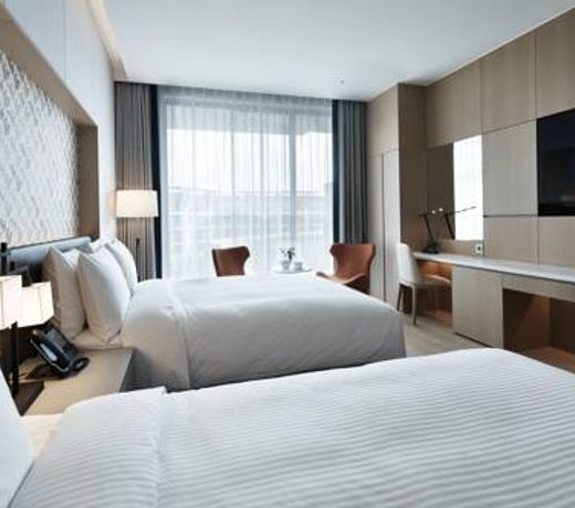 Landing Jeju Shinhwa World Hotel