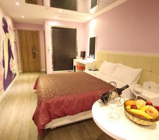 K-Hotel