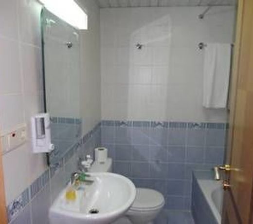 Elaf Hotel