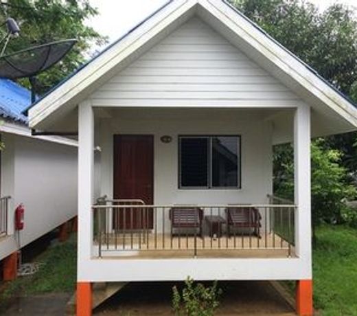 Boon Piya Resort