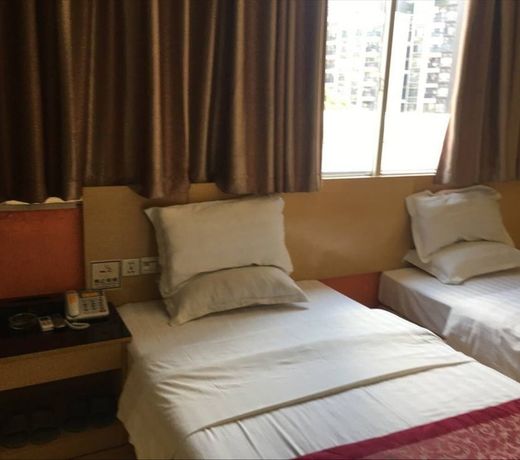 Victory hotel
