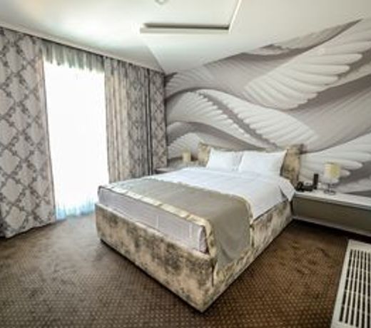 Hollywoodland Wellness & Spa Hotel