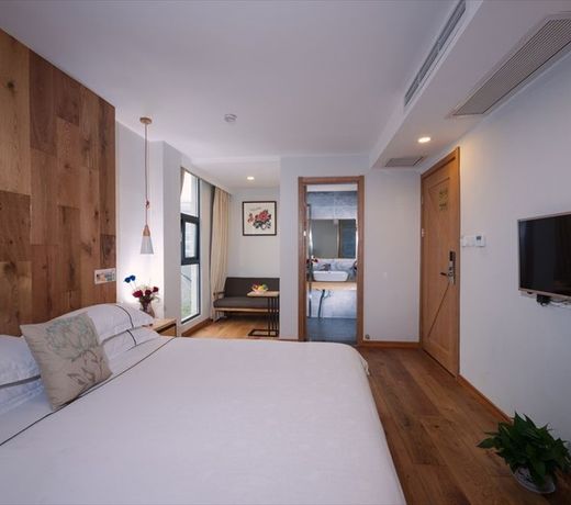 Yue Love Hotel