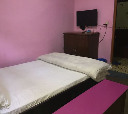 OYO 305 Hotel Gauri