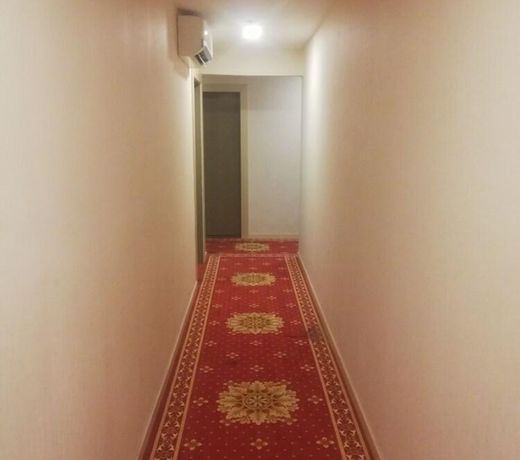 Capital O 90130 Sawadee Hotel