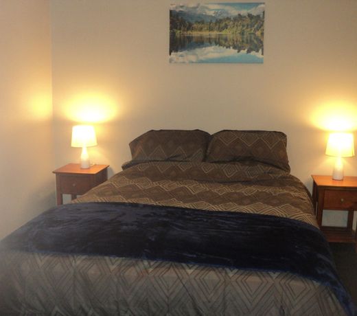 Koutu Beach Bed and Breakfast