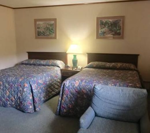 Economy Inn Alfred Station