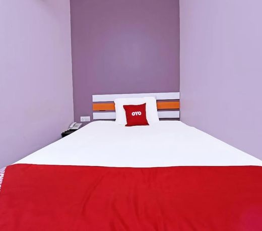 OYO 992 Orange Hotel Kuala Pilah
