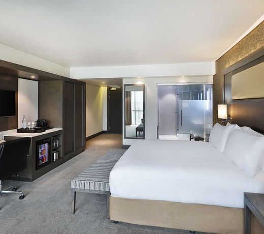 Legend Hotel Lagos Airport, Curio Collection By Hilton