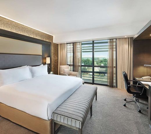 Legend Hotel Lagos Airport, Curio Collection By Hilton