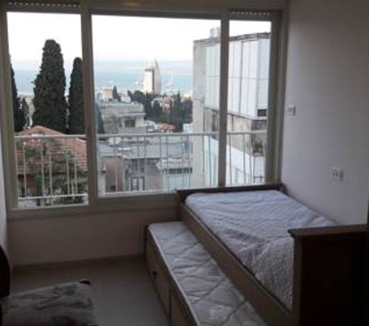 Great Sea View Apartment on Favorite Hillel Street.