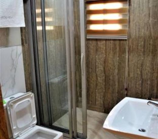 H9 Suites