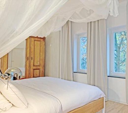 Green Residence Boutique Lofts & Villa