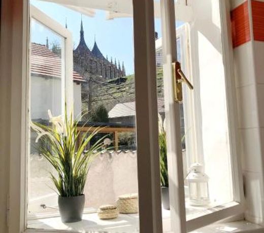 Comfortable apartments under the St. BarbaraÂ´s Cathedral