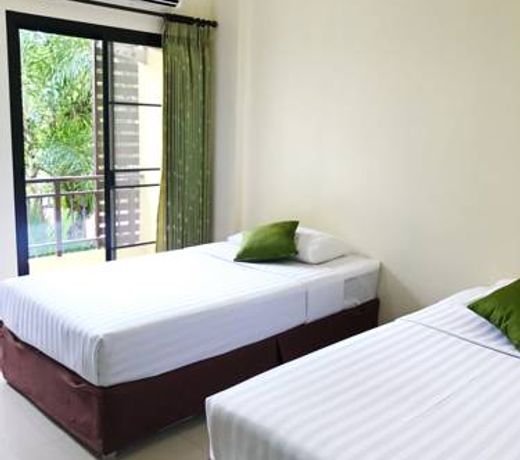 T.P. Place Hotel