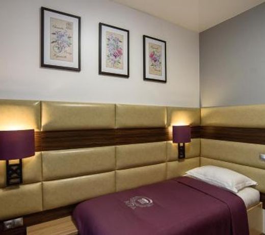 Aura City Hotel